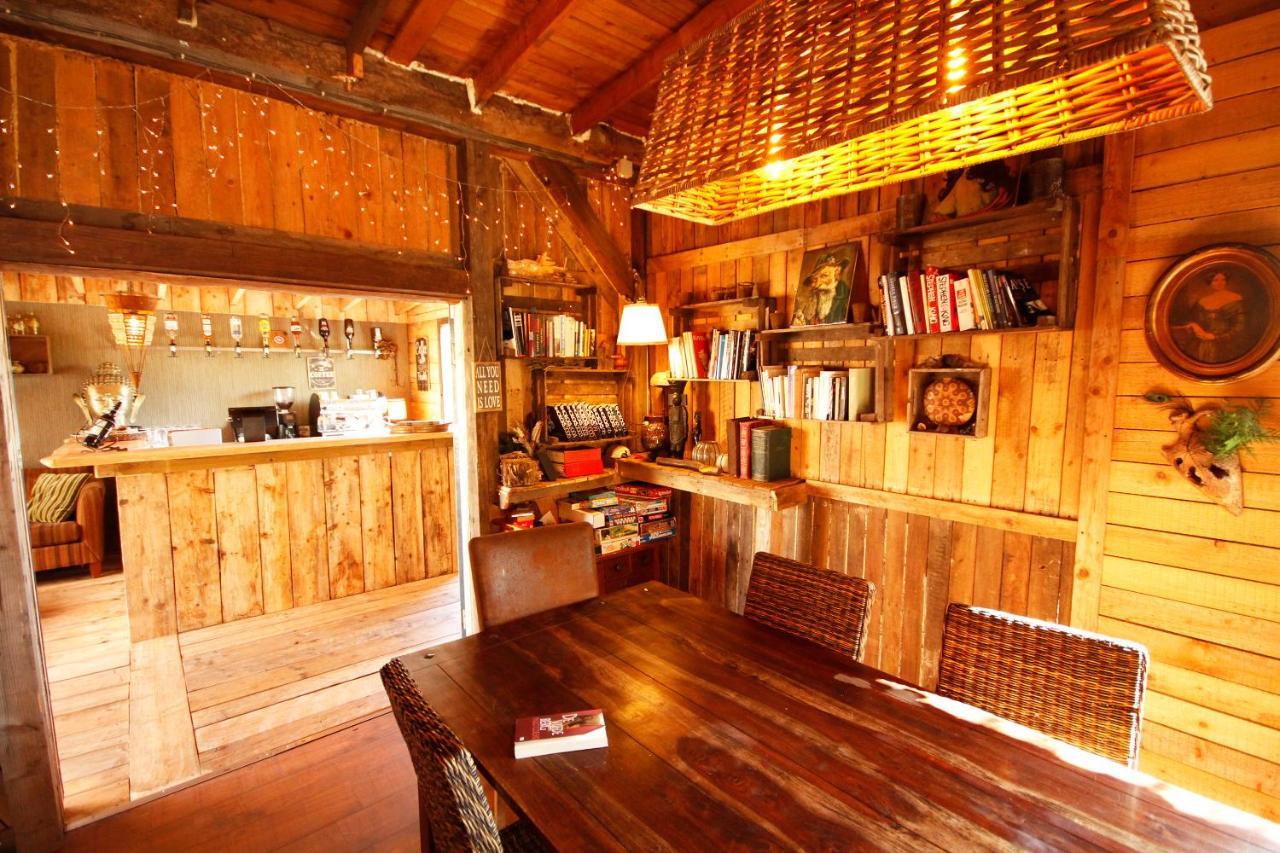 Bamboo Lodge Γκρόνιγκεν Εξωτερικό φωτογραφία