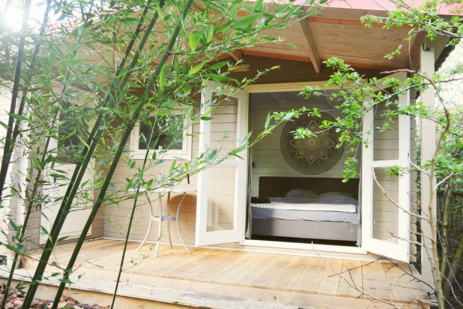 Bamboo Lodge Γκρόνιγκεν Εξωτερικό φωτογραφία