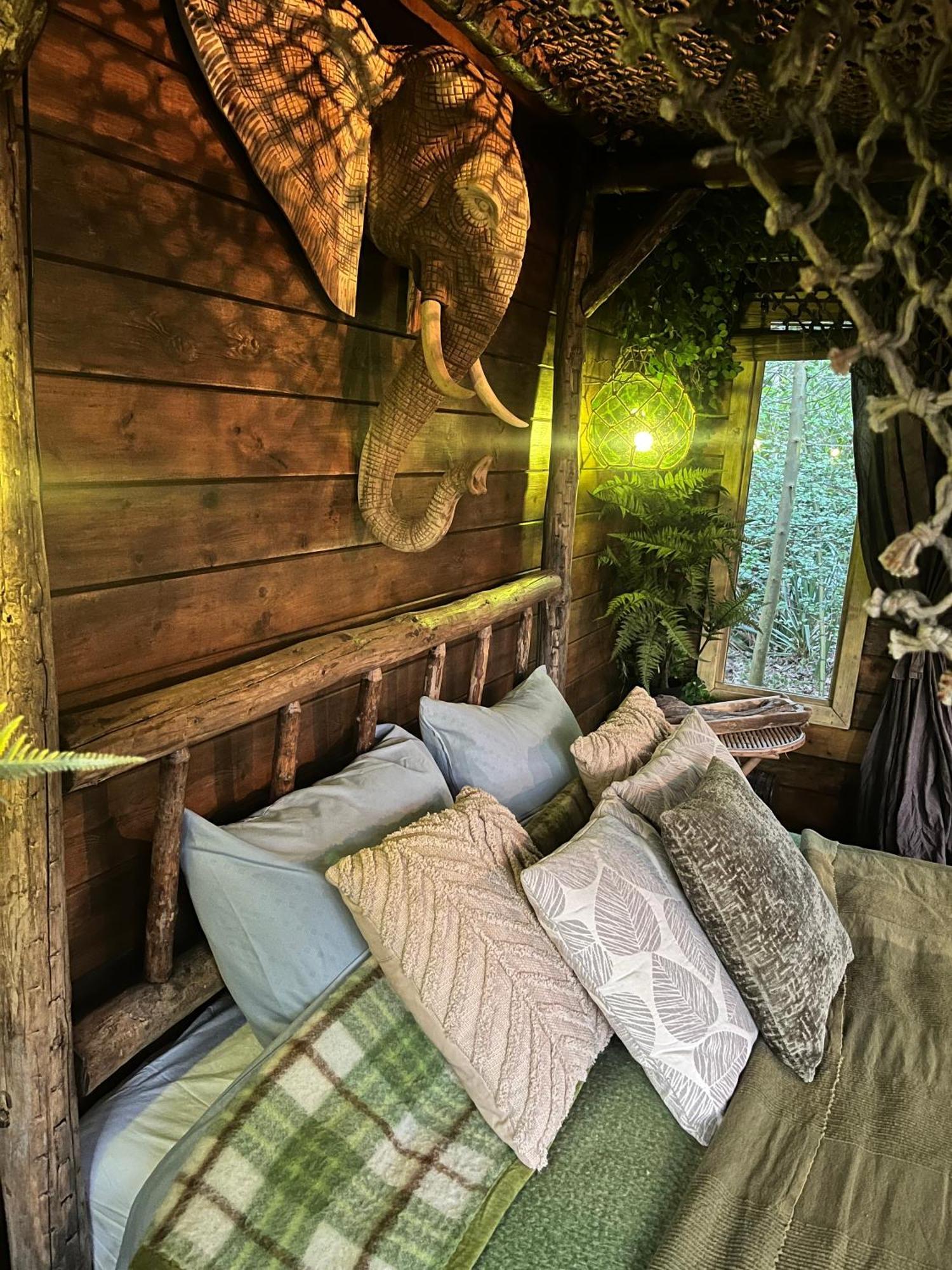 Bamboo Lodge Γκρόνιγκεν Εξωτερικό φωτογραφία