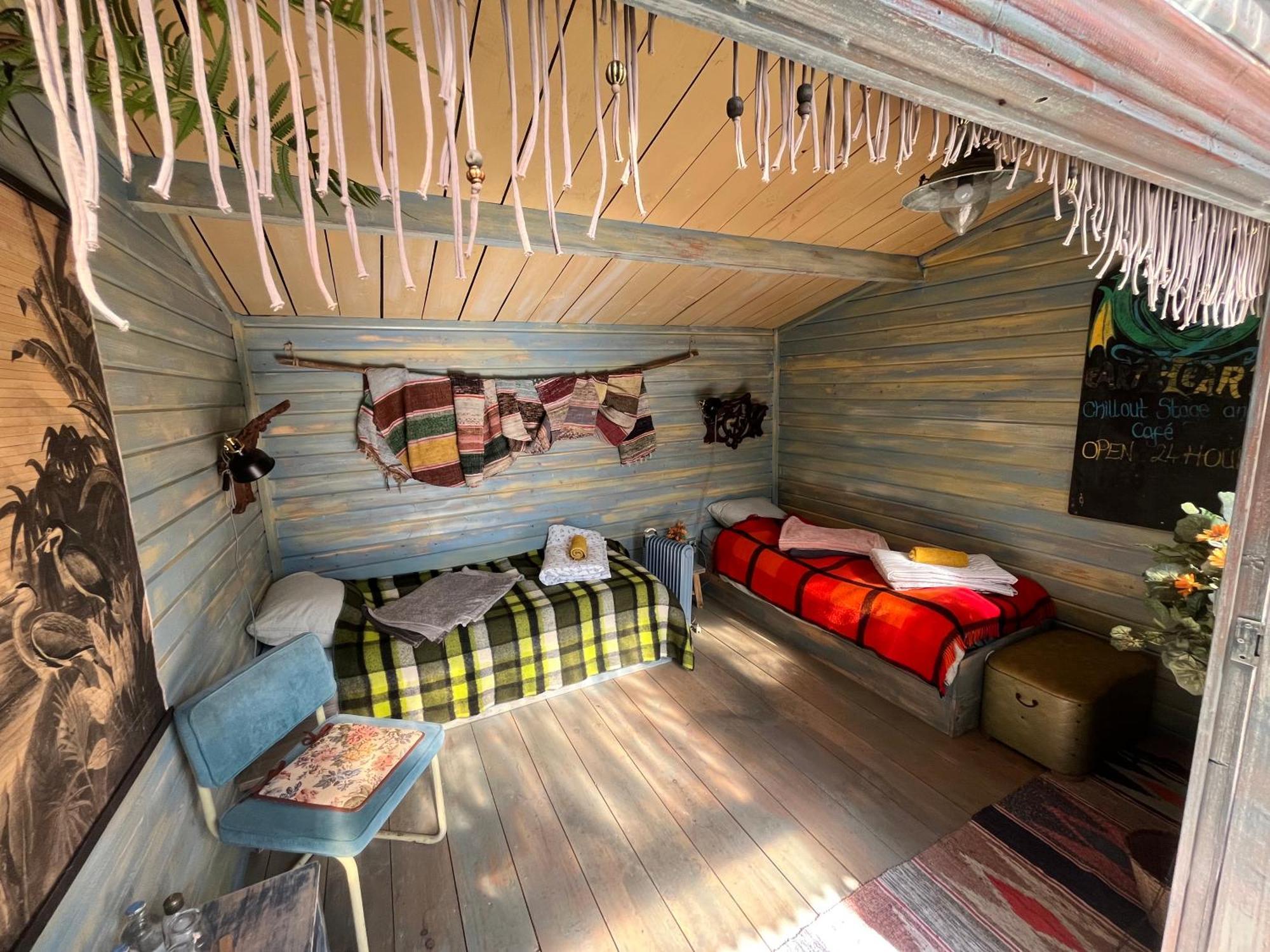 Bamboo Lodge Γκρόνιγκεν Εξωτερικό φωτογραφία